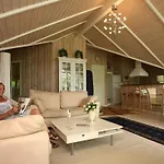 4 Star Holiday Home In Dronningmolle * Gilleleje