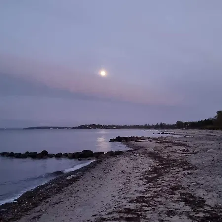 4 Star In Dronningmolle * Gilleleje